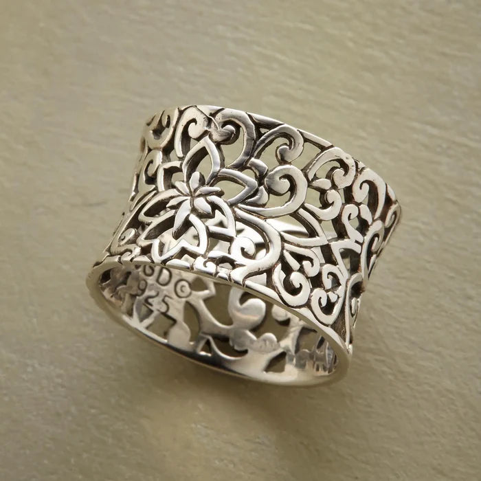 vintage silver hollow ring
