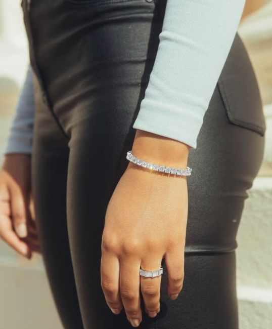 🔥 Sparkling Zircon Bracelet