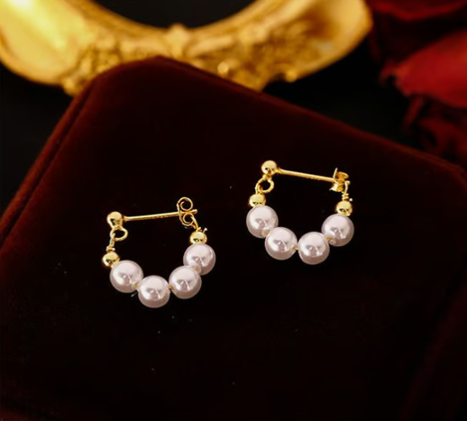 Elegant pearl earrings