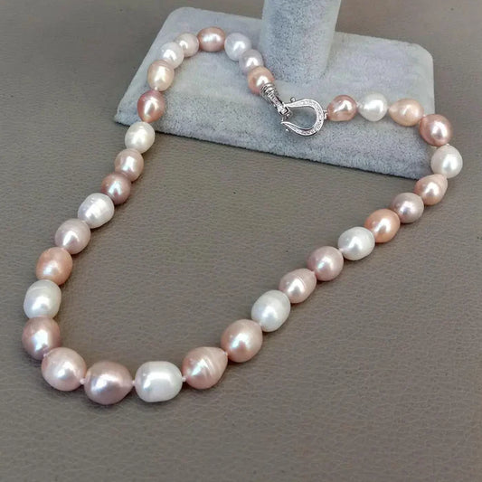 Colorful pearl necklace