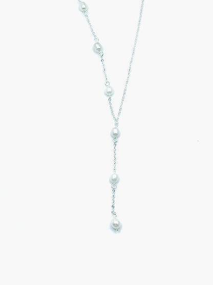 Vintage Pendant Pearl Necklace