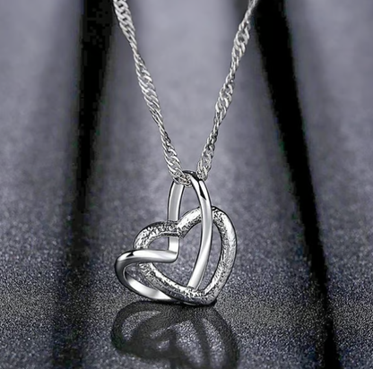 💞Interlocking Heart Necklace -👩‍❤️‍👩''God put us together to be sisters by heart''💝