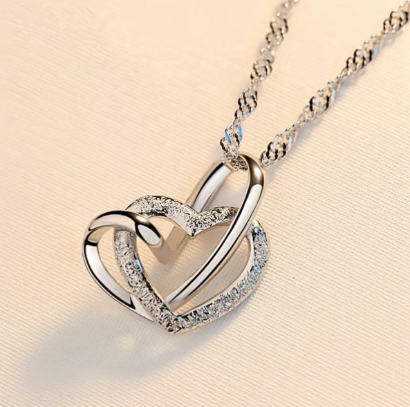 💞Interlocking Heart Necklace -👩‍❤️‍👩''God put us together to be sisters by heart''💝